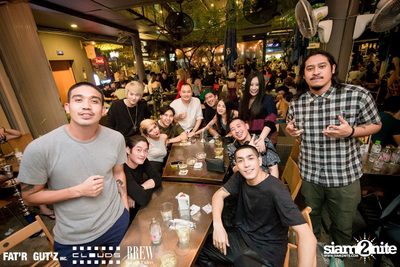 Seenspace Invasion ที่ร้าน Clouds, Fat'R Gut'z และ BREW Beers & Ciders — photo 86