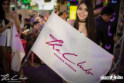 Matt Caseli & Dona Amelia at The Club Khaosan — photo 11