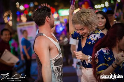 Matt Caseli & Dona Amelia at The Club Khaosan — photo 48