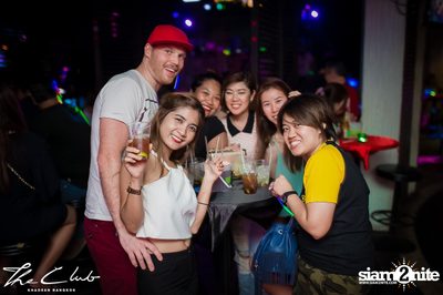 Matt Caseli & Dona Amelia at The Club Khaosan — photo 58