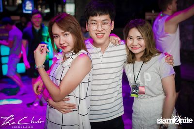Matt Caseli & Dona Amelia at The Club Khaosan — photo 65