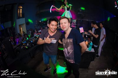 Matt Caseli & Dona Amelia at The Club Khaosan — photo 71