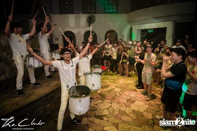 Matt Caseli & Dona Amelia at The Club Khaosan — photo 80