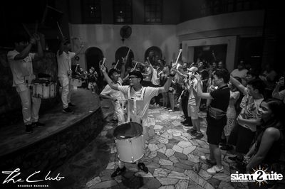 Matt Caseli & Dona Amelia at The Club Khaosan — photo 81
