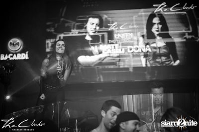 Matt Caseli & Dona Amelia at The Club Khaosan — photo 135