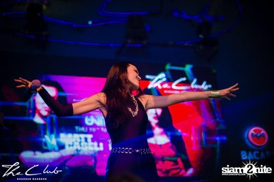 Matt Caseli & Dona Amelia at The Club Khaosan — photo 142