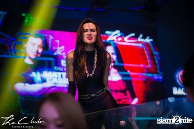 Matt Caseli & Dona Amelia at The Club Khaosan — photo 143