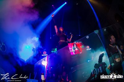 Matt Caseli & Dona Amelia at The Club Khaosan — photo 150
