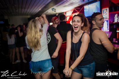 Matt Caseli & Dona Amelia at The Club Khaosan — photo 159