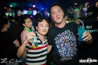 Matt Caseli & Dona Amelia at The Club Khaosan — photo 164