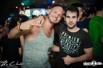 Matt Caseli & Dona Amelia at The Club Khaosan — photo 169