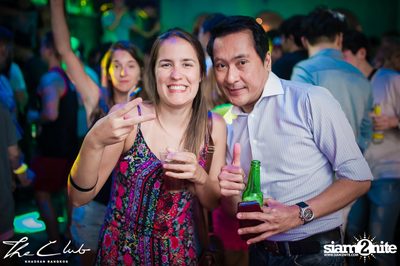 Matt Caseli & Dona Amelia at The Club Khaosan — photo 173