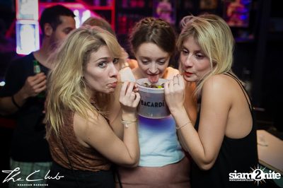 Matt Caseli & Dona Amelia at The Club Khaosan — photo 186