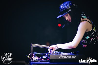 Let's Glow Party presents Tattoo Colour & DJ Yukio at Muse — photo 114