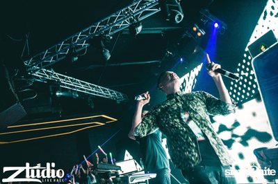Fly Day Party กับ Far East Movement ที่ สตูดิโอ ไลฟ์ ฮอลล์ — photo 16