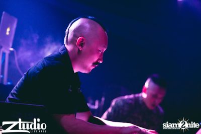 Fly Day Party กับ Far East Movement ที่ สตูดิโอ ไลฟ์ ฮอลล์ — photo 18