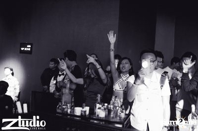Fly Day Party กับ Far East Movement ที่ สตูดิโอ ไลฟ์ ฮอลล์ — photo 65