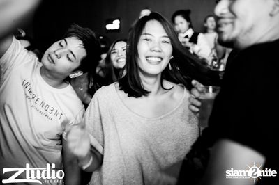 Fly Day Party กับ Far East Movement ที่ สตูดิโอ ไลฟ์ ฮอลล์ — photo 67
