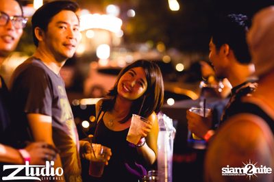 Fly Day Party กับ Far East Movement ที่ สตูดิโอ ไลฟ์ ฮอลล์ — photo 91