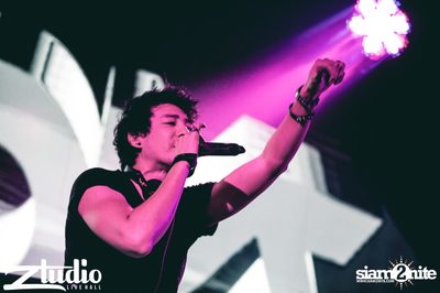 Fly Day Party กับ Far East Movement ที่ สตูดิโอ ไลฟ์ ฮอลล์ — photo 95