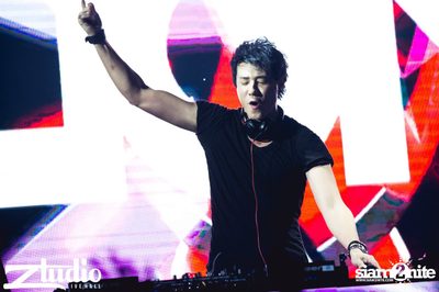Fly Day Party กับ Far East Movement ที่ สตูดิโอ ไลฟ์ ฮอลล์ — photo 114