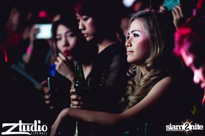 Fly Day Party กับ Far East Movement ที่ สตูดิโอ ไลฟ์ ฮอลล์ — photo 136
