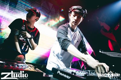 Fly Day Party กับ Far East Movement ที่ สตูดิโอ ไลฟ์ ฮอลล์ — photo 151