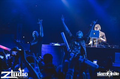Fly Day Party กับ Far East Movement ที่ สตูดิโอ ไลฟ์ ฮอลล์ — photo 153
