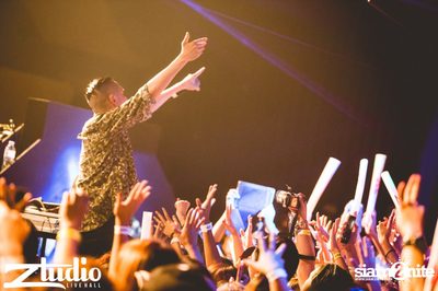 Fly Day Party กับ Far East Movement ที่ สตูดิโอ ไลฟ์ ฮอลล์ — photo 155