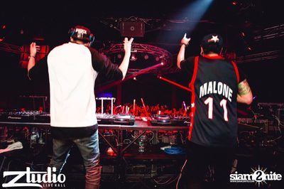 Fly Day Party กับ Far East Movement ที่ สตูดิโอ ไลฟ์ ฮอลล์ — photo 176