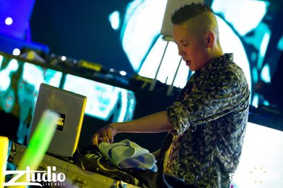 Fly Day Party กับ Far East Movement ที่ สตูดิโอ ไลฟ์ ฮอลล์ — photo 182