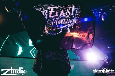Fly Day Party กับ Far East Movement ที่ สตูดิโอ ไลฟ์ ฮอลล์ — photo 183