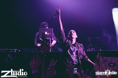 Fly Day Party กับ Far East Movement ที่ สตูดิโอ ไลฟ์ ฮอลล์ — photo 194