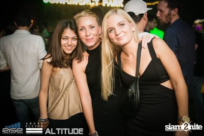 Altitude ที่ Gramercy Park บนชั้นดาดฟ้าของ อะโบฟ อีเลฟเว่น, สุขุมวิท 11 — photo 56