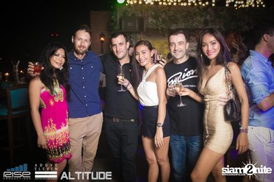 Altitude ที่ Gramercy Park บนชั้นดาดฟ้าของ อะโบฟ อีเลฟเว่น, สุขุมวิท 11 — photo 79