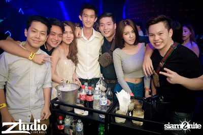 Grey Goose นำเสนอ TGIF : Will Sparks ที่ สตูดิโอ ไลฟ์ ฮอลล์ — photo 26