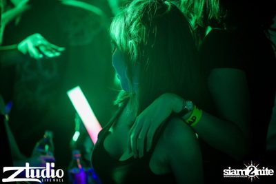 Grey Goose นำเสนอ TGIF : Will Sparks ที่ สตูดิโอ ไลฟ์ ฮอลล์ — photo 32