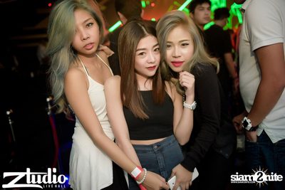 Grey Goose นำเสนอ TGIF : Will Sparks ที่ สตูดิโอ ไลฟ์ ฮอลล์ — photo 38