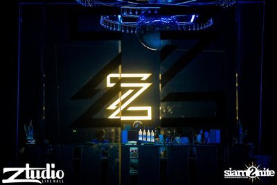 Grey Goose นำเสนอ TGIF : Will Sparks ที่ สตูดิโอ ไลฟ์ ฮอลล์ — photo 67