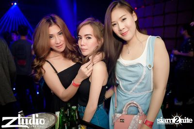 Grey Goose นำเสนอ TGIF : Will Sparks ที่ สตูดิโอ ไลฟ์ ฮอลล์ — photo 76