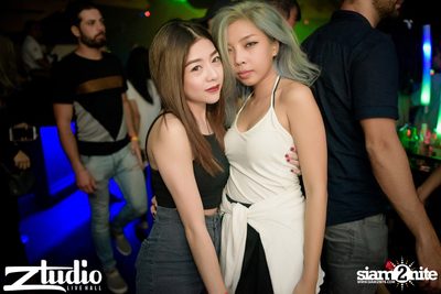 Grey Goose นำเสนอ TGIF : Will Sparks ที่ สตูดิโอ ไลฟ์ ฮอลล์ — photo 96