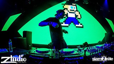 Grey Goose นำเสนอ TGIF : Will Sparks ที่ สตูดิโอ ไลฟ์ ฮอลล์ — photo 99
