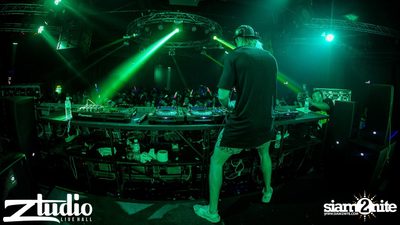 Grey Goose นำเสนอ TGIF : Will Sparks ที่ สตูดิโอ ไลฟ์ ฮอลล์ — photo 102