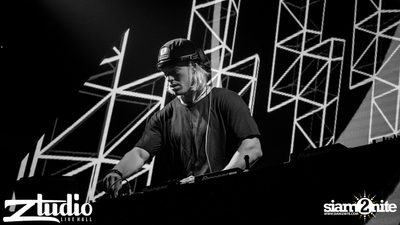Grey Goose นำเสนอ TGIF : Will Sparks ที่ สตูดิโอ ไลฟ์ ฮอลล์ — photo 108