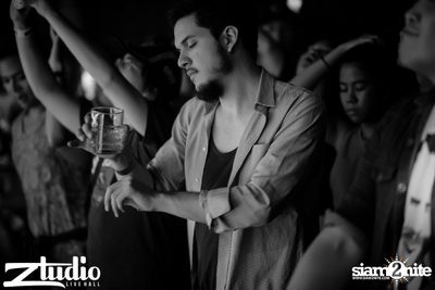 Grey Goose นำเสนอ TGIF : Will Sparks ที่ สตูดิโอ ไลฟ์ ฮอลล์ — photo 131
