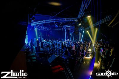 Grey Goose นำเสนอ TGIF : Will Sparks ที่ สตูดิโอ ไลฟ์ ฮอลล์ — photo 141