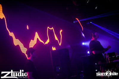 Grey Goose นำเสนอ TGIF : Will Sparks ที่ สตูดิโอ ไลฟ์ ฮอลล์ — photo 142