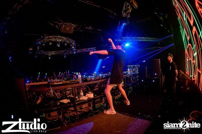 Grey Goose นำเสนอ TGIF : Will Sparks ที่ สตูดิโอ ไลฟ์ ฮอลล์ — photo 153