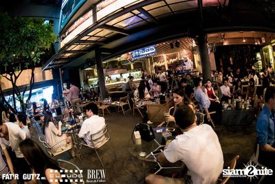 Seenspace Invasion ที่ร้าน Clouds, Fat'R Gut'z และ BREW Beers & Ciders — photo 40