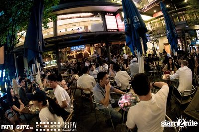 Seenspace Invasion ที่ร้าน Clouds, Fat'R Gut'z และ BREW Beers & Ciders — photo 47
